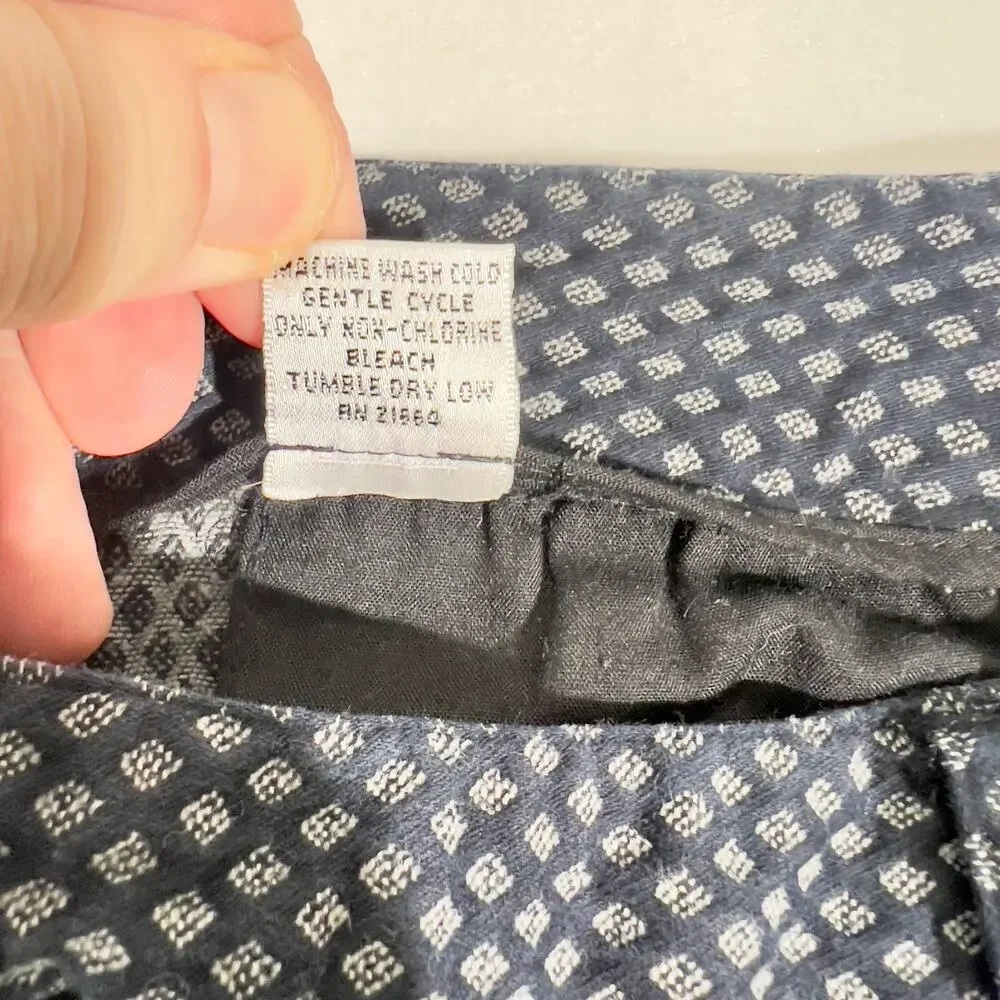 Talbots Woman Capri Pant Woman 14W Stretch Classic Fit Crop Navy Diamond Print